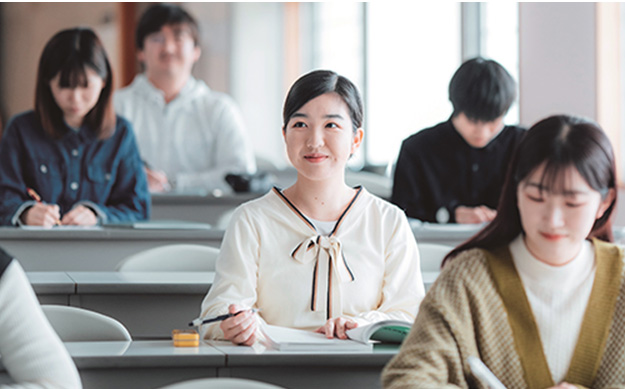 富山国際大学